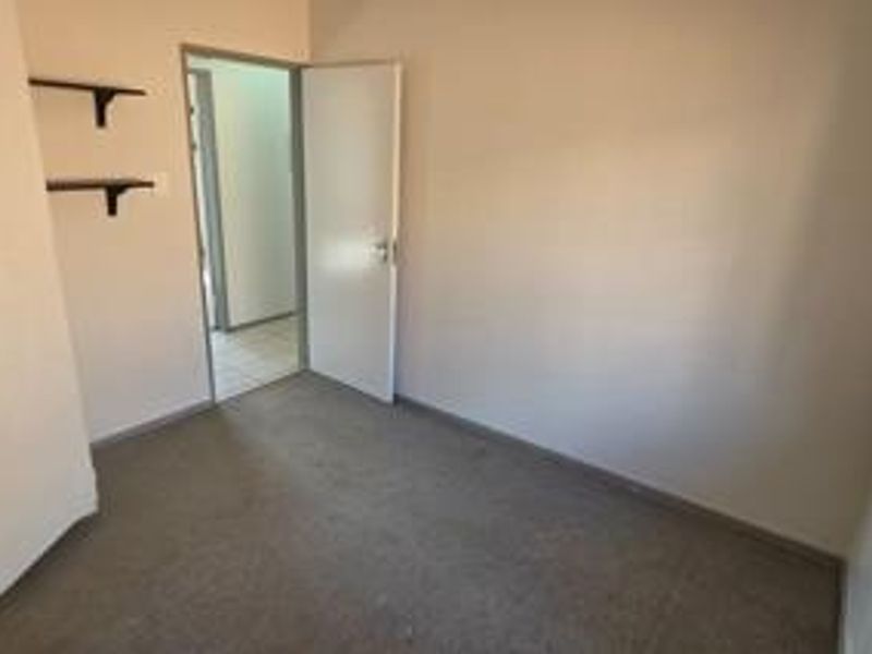 Move in Ready House in Full Title Complex - Photo 6