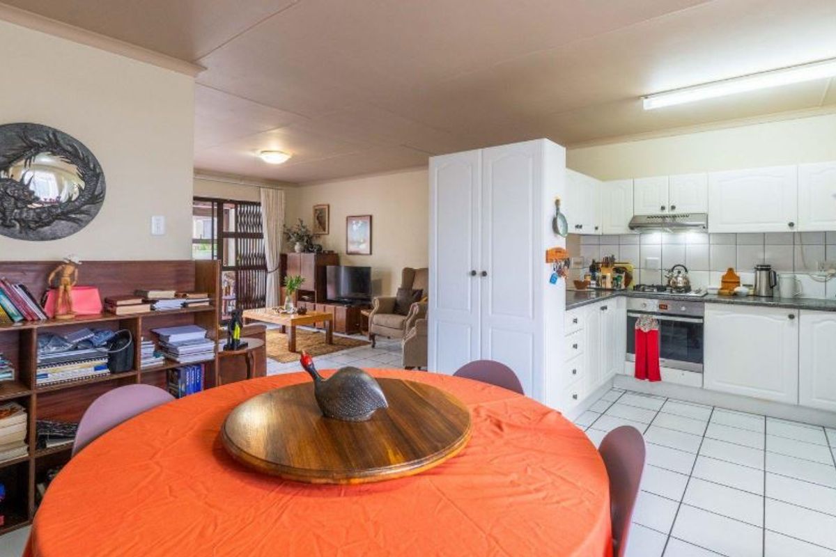 Comfortable Retirement Living in Central Hartenbos - Photo 4