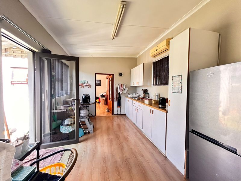 3 Bedroom Home / Office in a Prime Berea Location - Photo 6