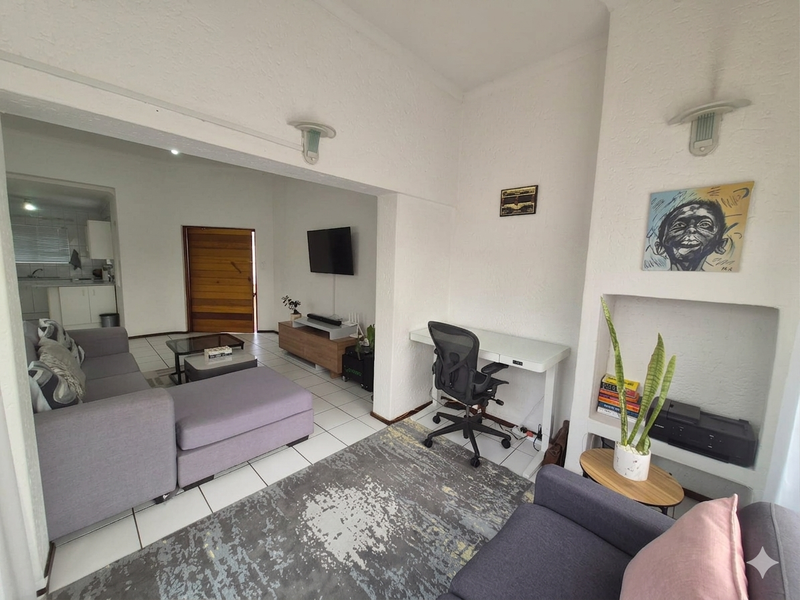 Horizon Views, Unmatched Apartment Space. - Photo 8