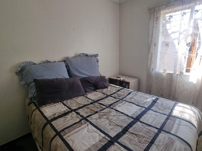 3 Bedroom House for Sale in Erasmuskloof - Photo 8