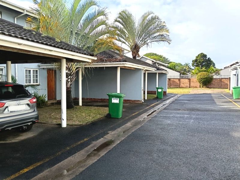 Perfectly Positioned: Neat and Comfortable One-Bedroom Living in Meerensee - Photo 9