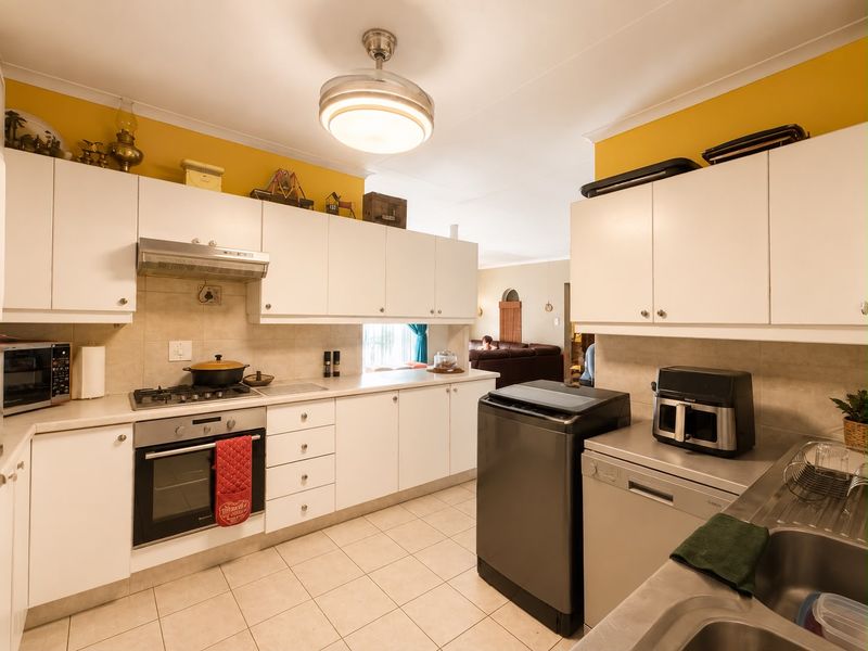 Value-Packed Family Home!! - Photo 5