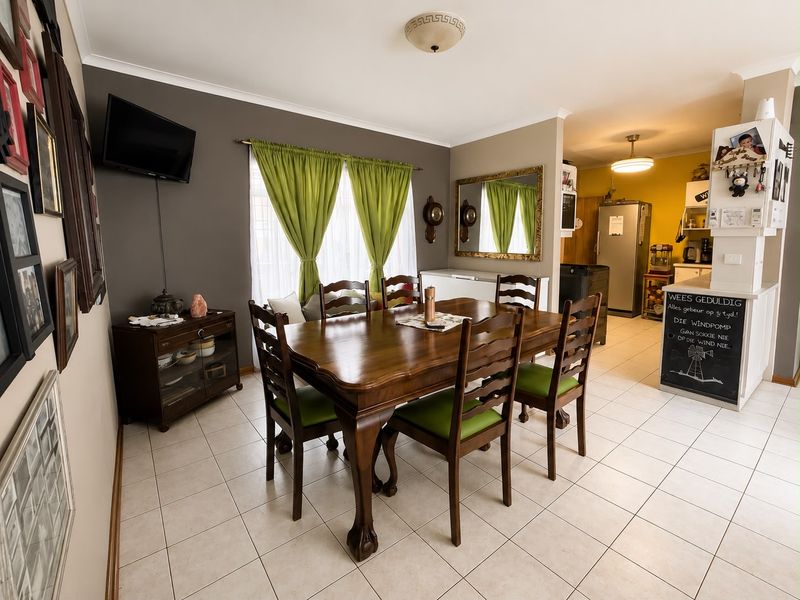 Value-Packed Family Home!! - Photo 4