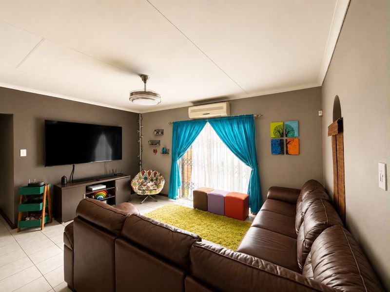 Value-Packed Family Home!! - Photo 3