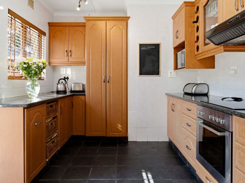 A Home Filled with Memories, Ready for New Beginnings - Photo 5