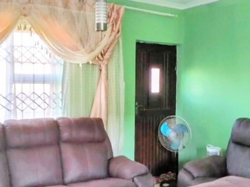 Charming 2-Bedroom Home for Sale in Haven Hills - Photo 8