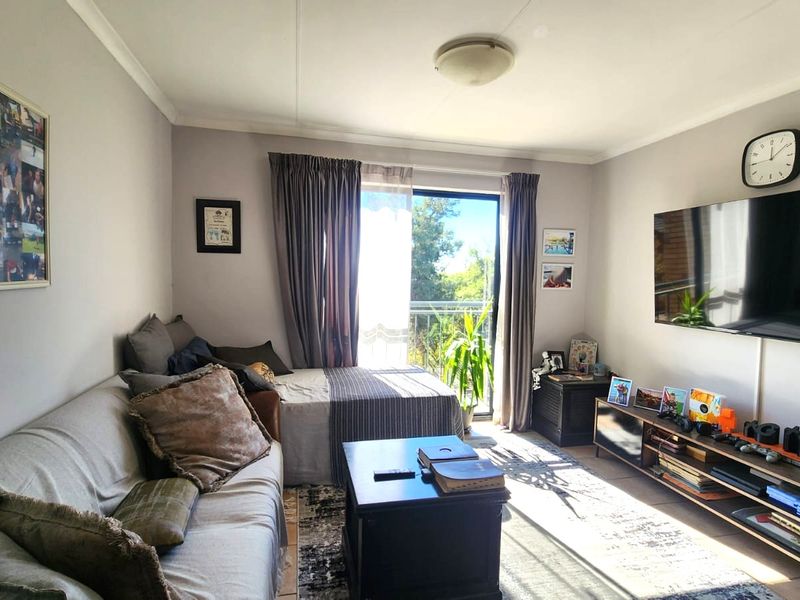 Top-Floor Corner Unit with Stunning Views! - Photo 3