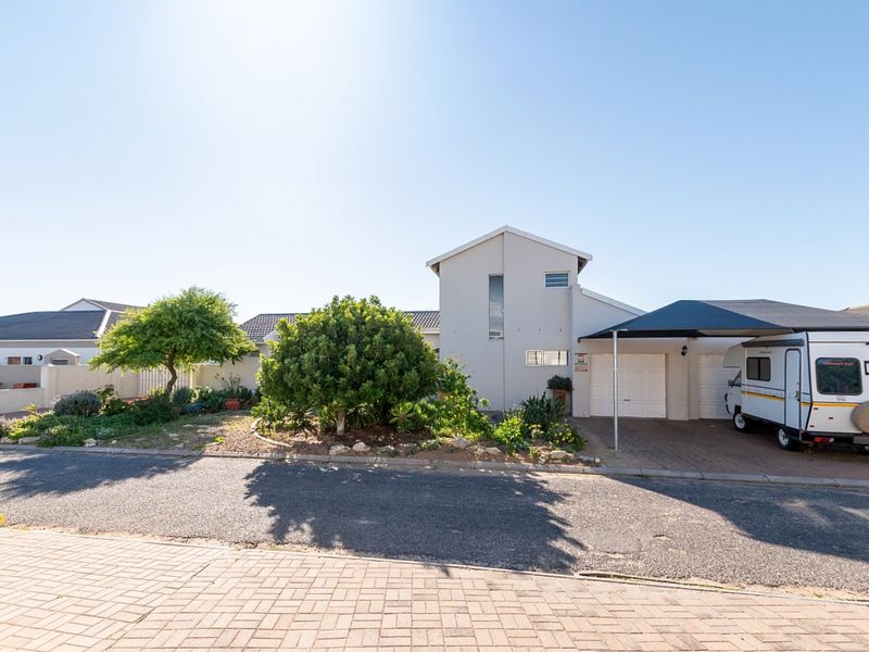 3 Bedroom house - Photo 2