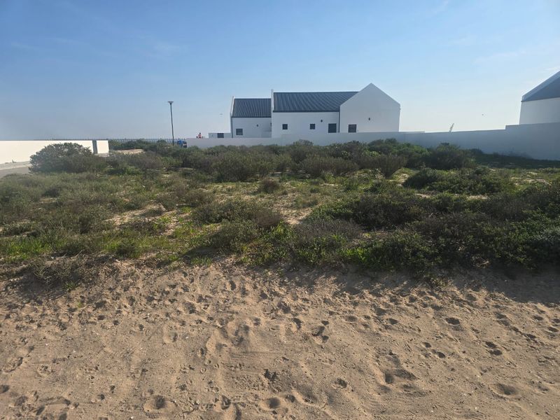 Coastal Paradise Awaits – Prime Vacant Stand Just Steps from the Atlantic Ocean! - Photo 4