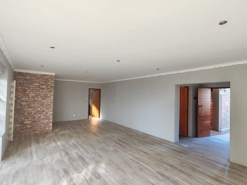 House For Sale In Gansbaai - Photo 9