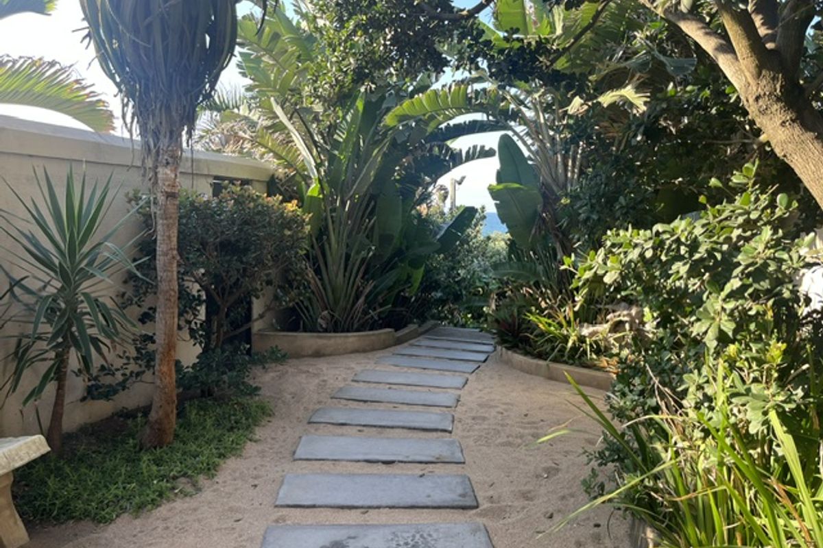 Your Family's Coastal Retreat, Just steps from the Beach - Photo 3