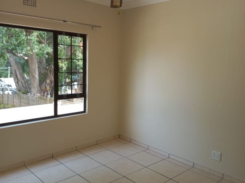 Beautiful Two Bedroom Cottage in Westville North - Photo 9