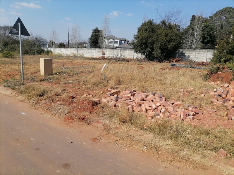VACANT STAND FOR SALE-BUILD YOUR OWN STYLE OF THE HOUSE IN DU VIN ESTATE ON A 700 SQUARE METER - Photo 5