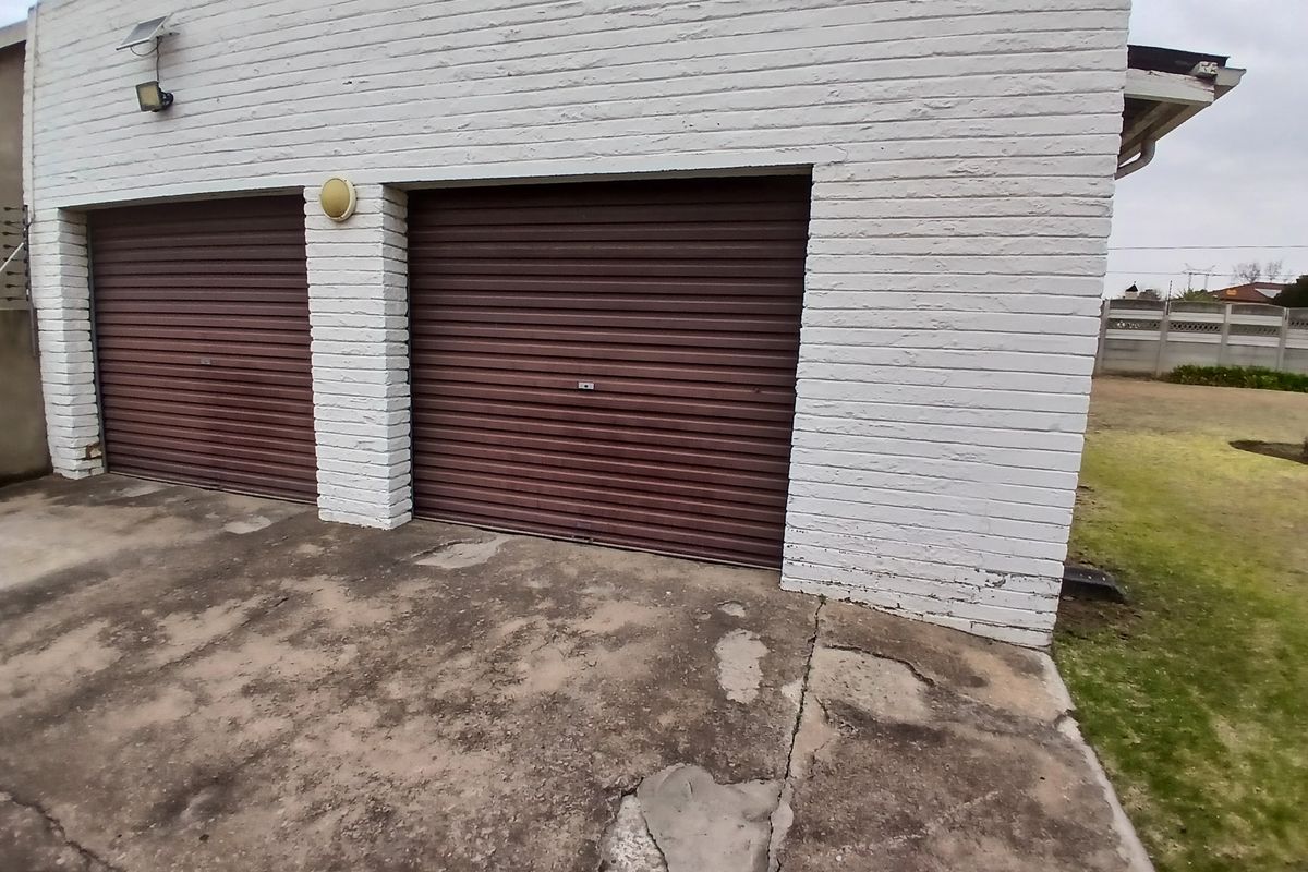 Nice and Neat 3 Bedrroom House - Photo 3