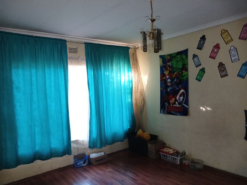 Fanstatic 4 bedrooms family home in a gated community. - Photo 7