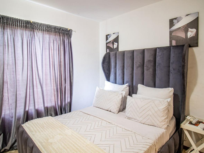 Modern 2-Bedroom Apartment at Villeroy Court - Photo 7