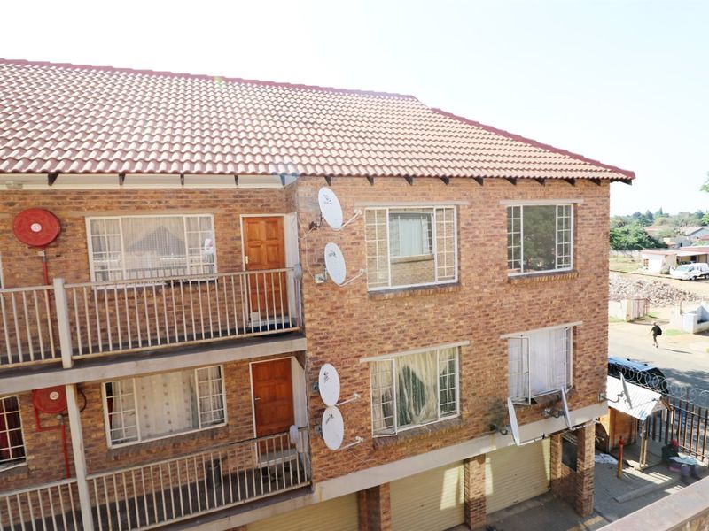 Perfect Starter Home or Investment! - Photo 10