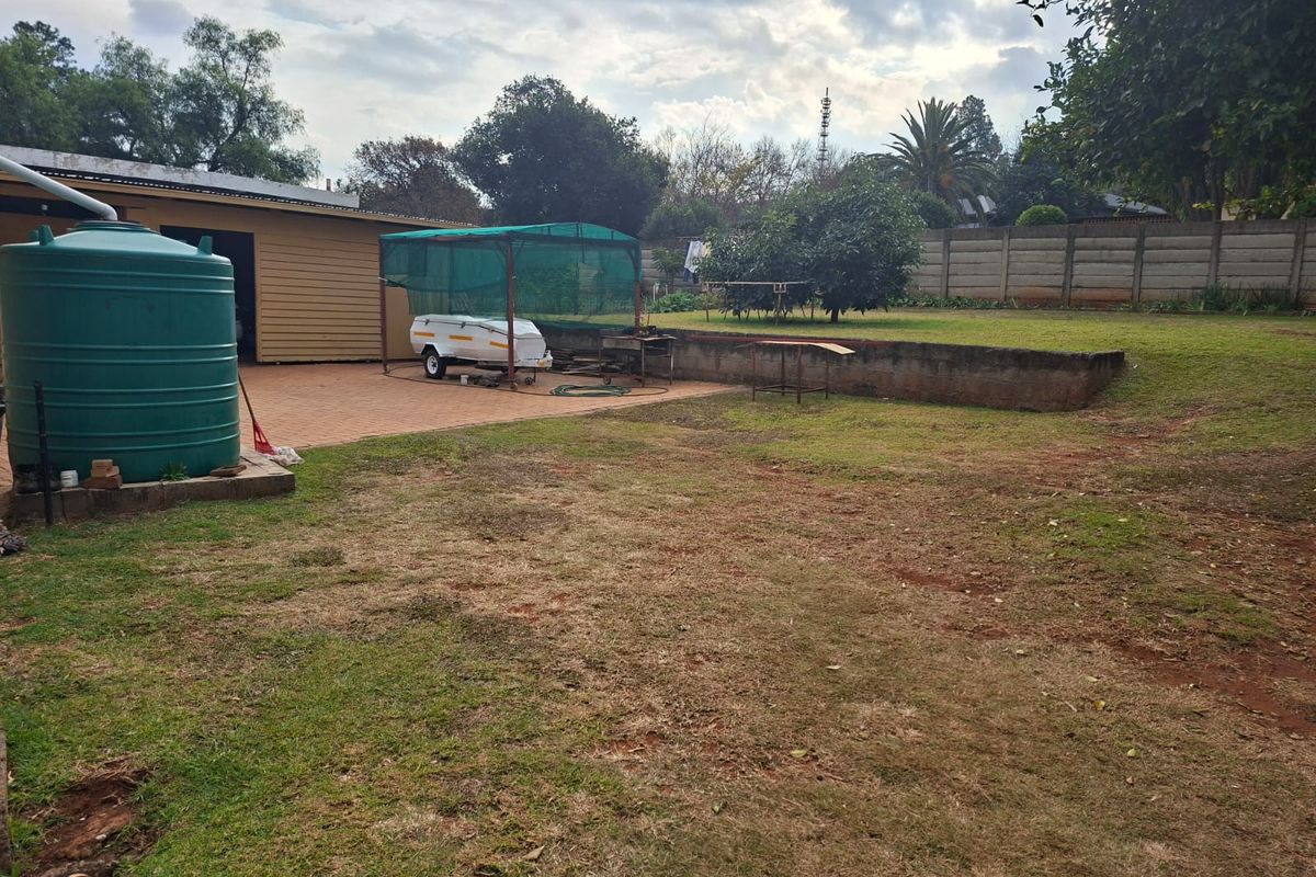 Calling All Investors – Prime Income-Generating Property in Sunnyridge Near Amajuba Training Centre - Photo 3