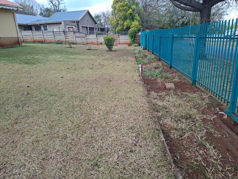 Calling All Investors – Prime Income-Generating Property in Sunnyridge Near Amajuba Training Centre - Photo 6