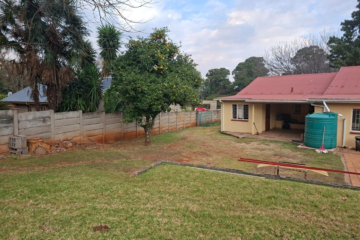 Calling All Investors – Prime Income-Generating Property in Sunnyridge Near Amajuba Training Centre - Photo 4