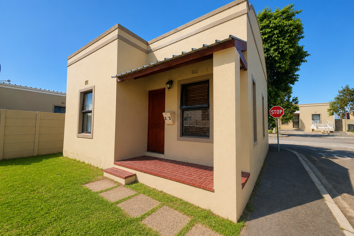 Perfect Starter Home in a Secure Complex! - Photo 2