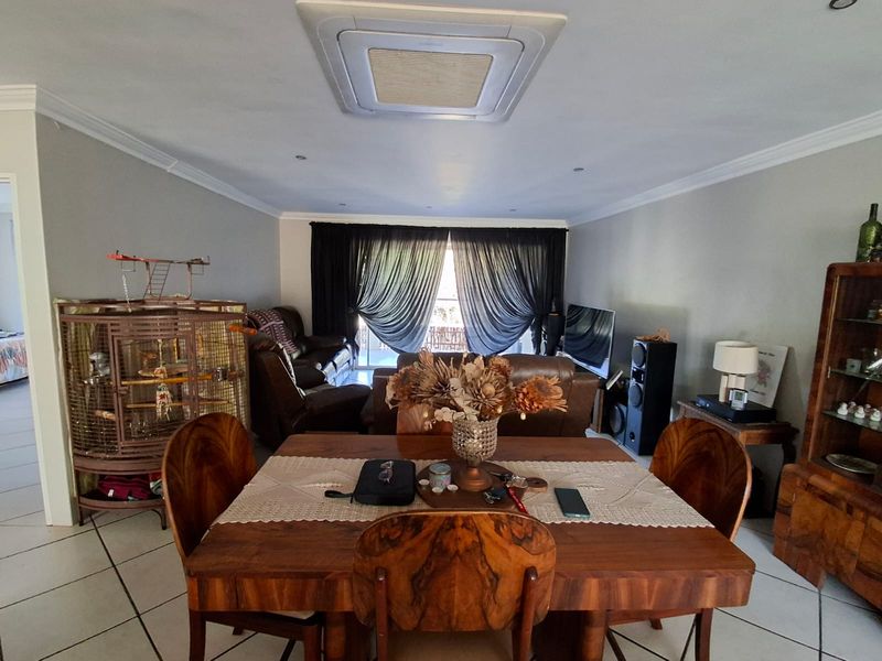 Apartment Rental Monthly In Kraaifontein - Photo 3