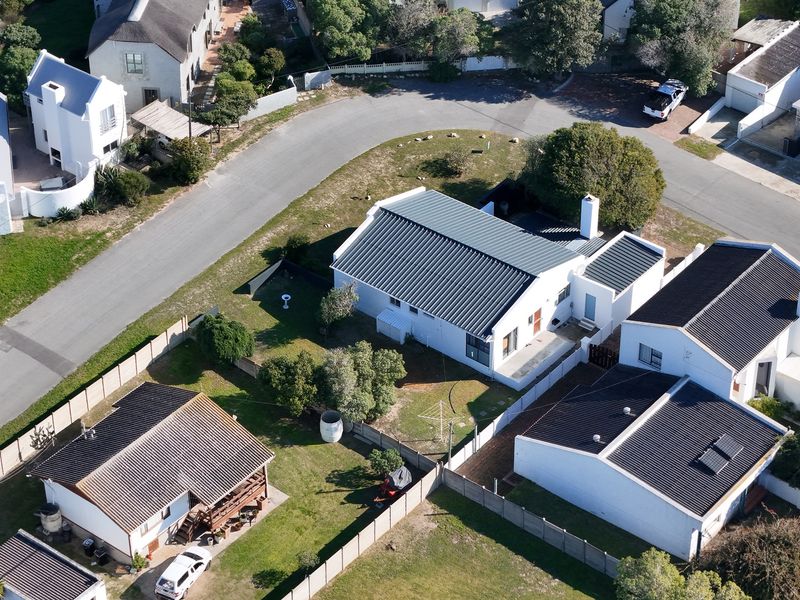 Lovely Home for sale in Arniston - Photo 7