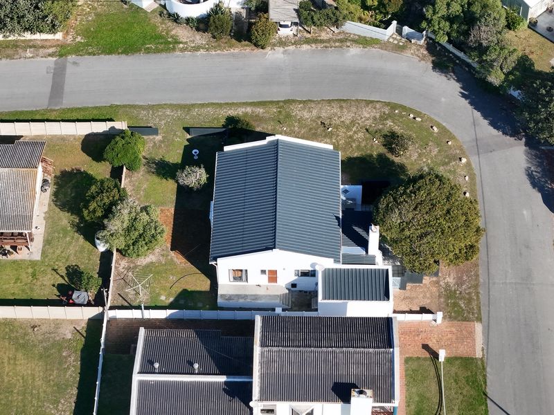 Lovely Home for sale in Arniston - Photo 6