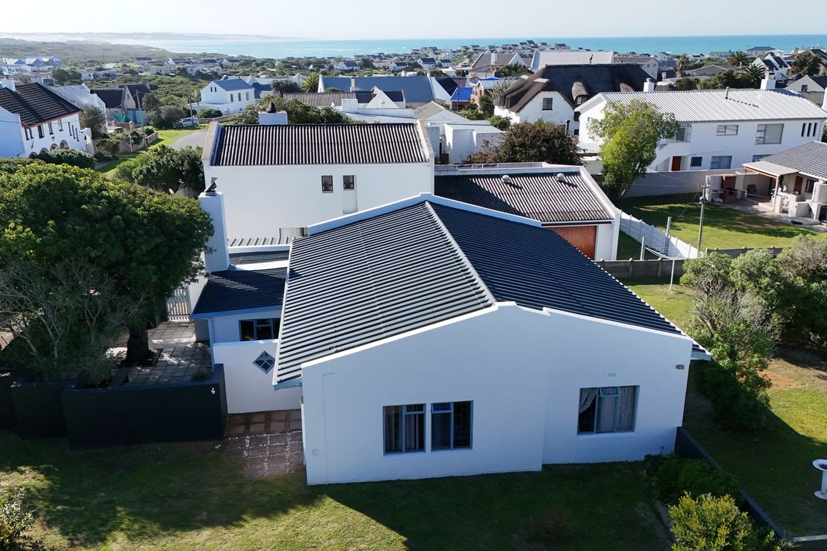 Lovely Home for sale in Arniston - Photo 2