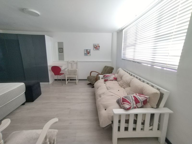 1 Bedroom Apartment in Groot Diamant - Photo 10