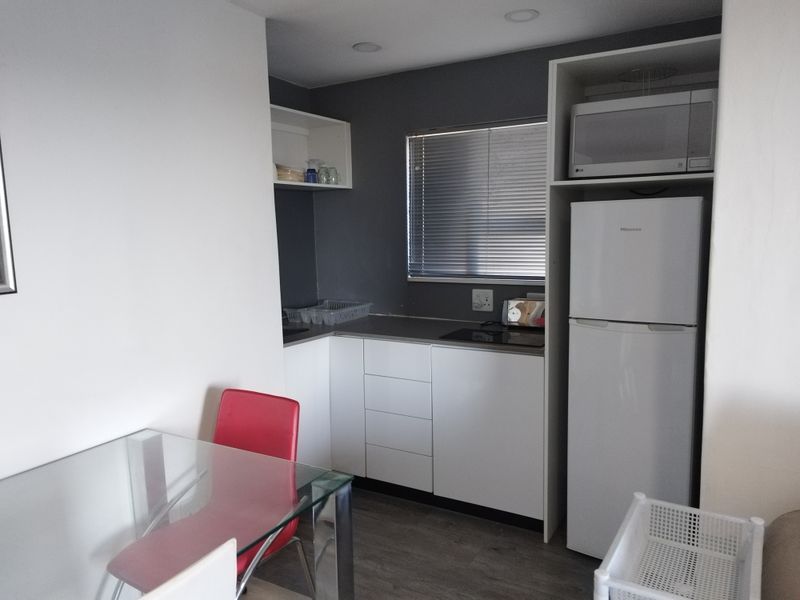 1 Bedroom Apartment in Groot Diamant - Photo 6