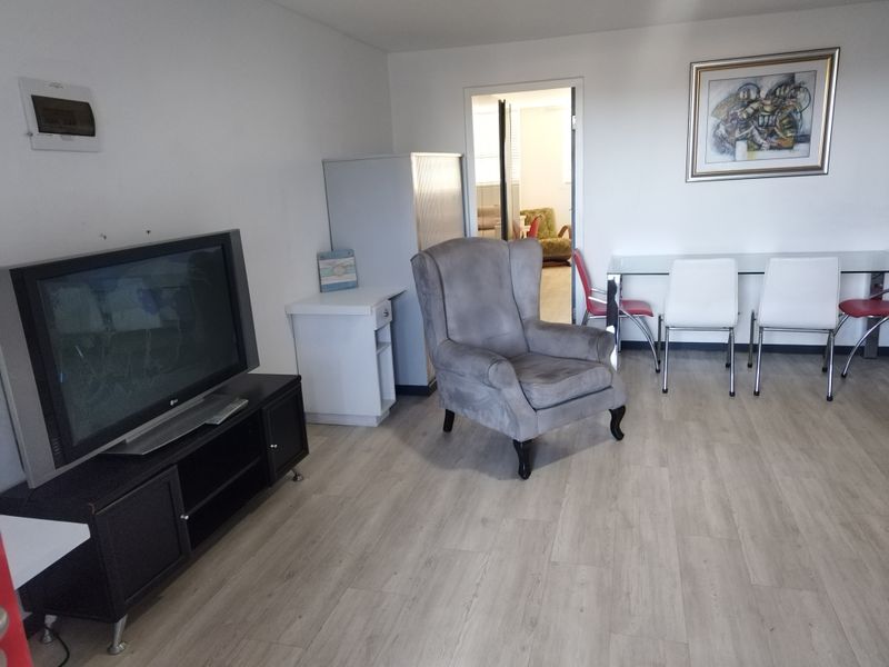1 Bedroom Apartment in Groot Diamant - Photo 3