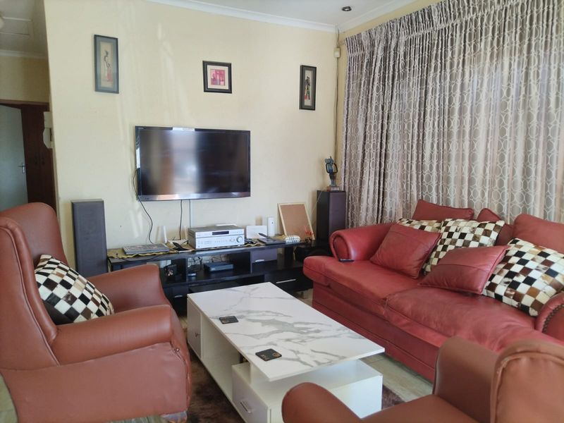 3-Bedroom Home – Move-In Ready in Tlhabane West - Photo 6