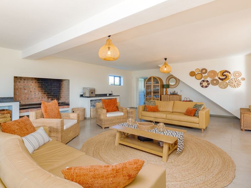 One of the Most Beautiful Homes in Struisbaai - Photo 9