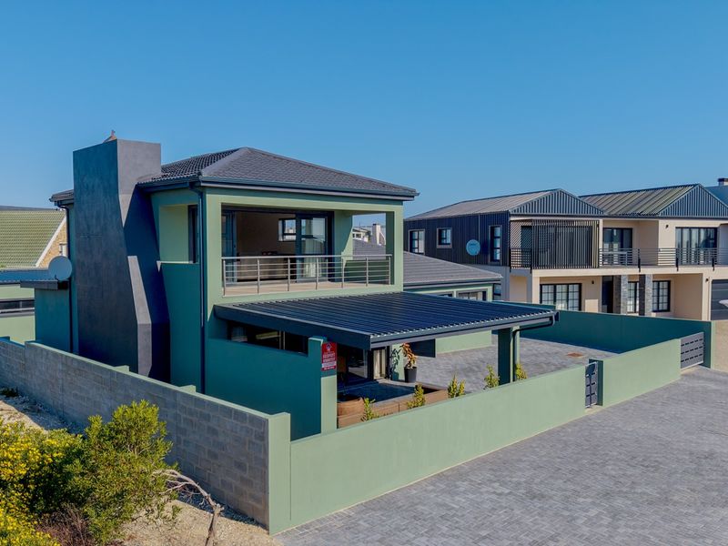 One of the Most Beautiful Homes in Struisbaai - Photo 1