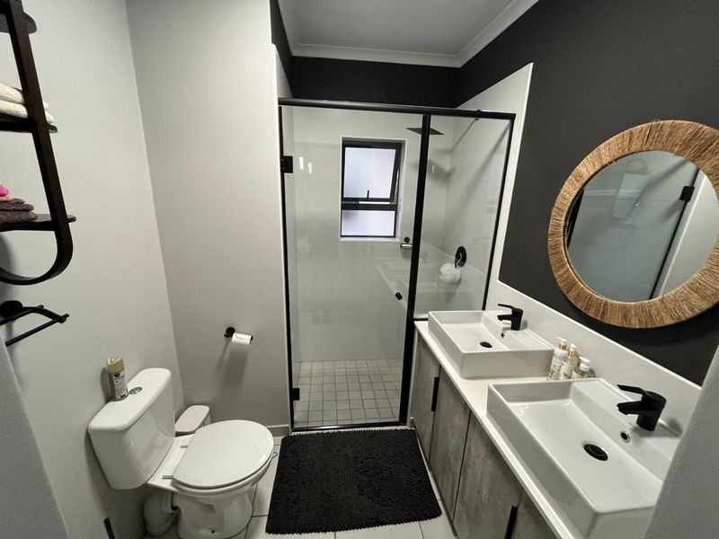 Modern 3-Bedroom Apartment To Rent in Magnolia Ridge - Photo 10