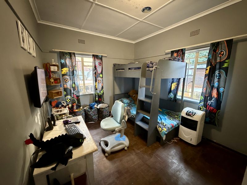 Charming Family Home with Flatlet in the Heart of Cullinan - Photo 7