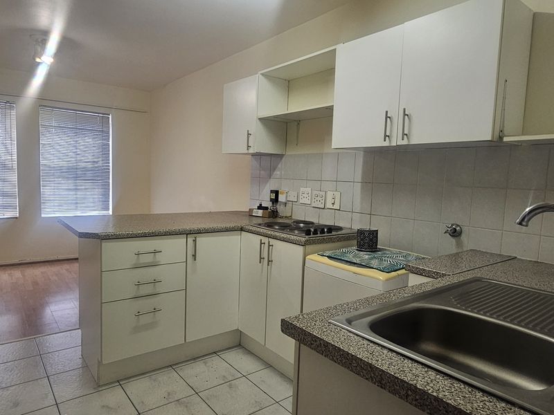 Apartment Rental Monthly In Stellenbosch - Photo 2