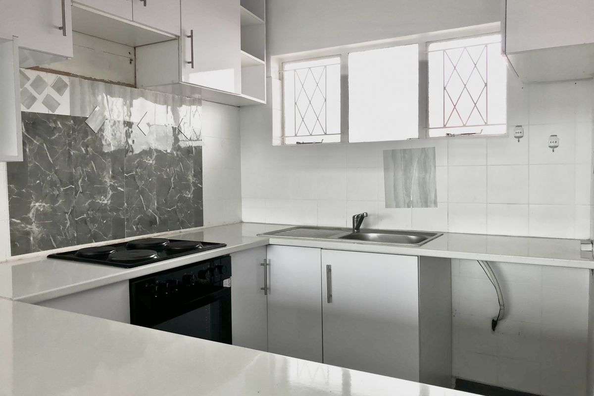 Morningside Two Bedroom flat for sale - Photo 2