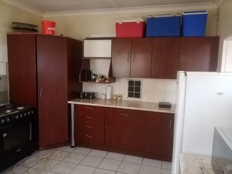 3 Bedroom Property in Nigel Ext 2 - Photo 10