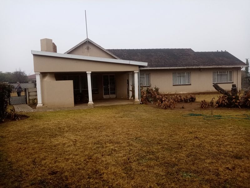 3 Bedroom Property in Nigel Ext 2 - Photo 5