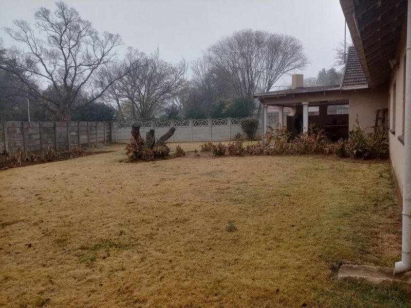 3 Bedroom Property in Nigel Ext 2 - Photo 6