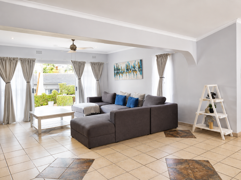 Family Home with All the Frills in Amanzimtoti - Photo 5