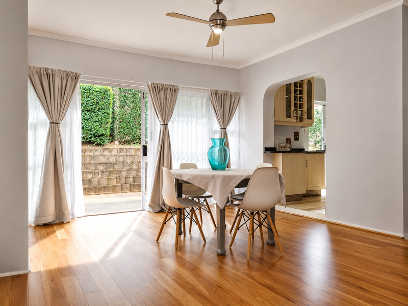 Family Home with All the Frills in Amanzimtoti - Photo 2