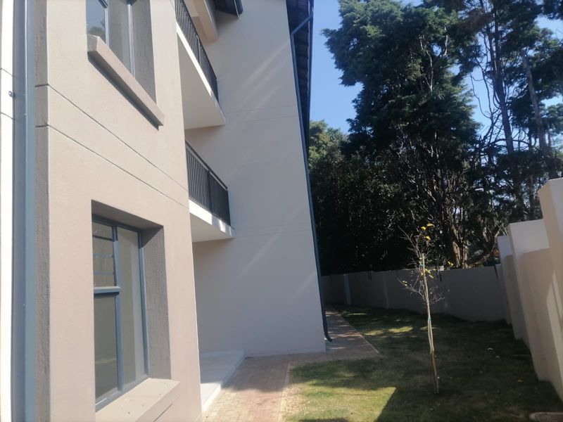 3 BEDROOM 2 BATHROOM APARTMENT FOR SALE IN DU VIN ESTATE RASLOUW CENTURION AT FIRST FLOOR - Photo 4