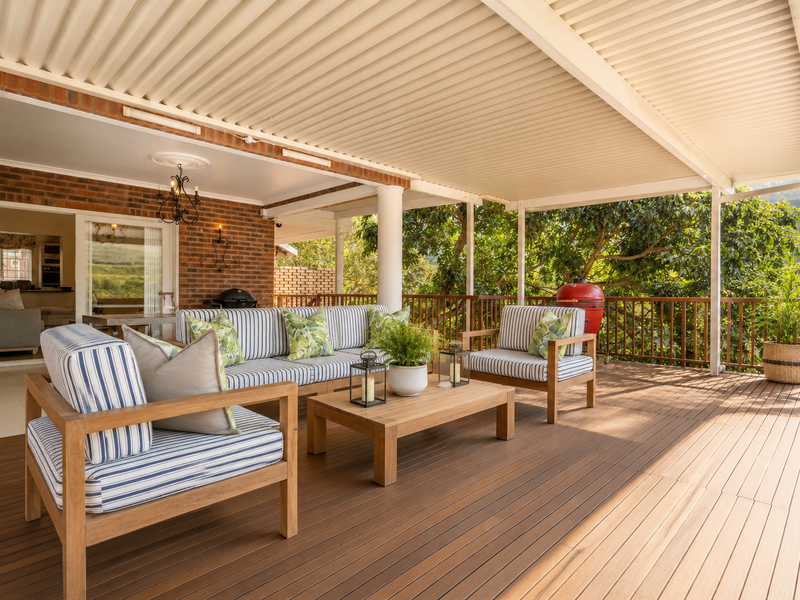 A Luxury Retreat with Panoramic Gorge Views - Photo 4