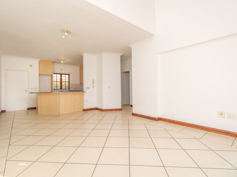 Stylish Top-Floor 2-Bedroom Apartment to Rent | The Arches, Rivonia | R13,500 per Month - Photo 6