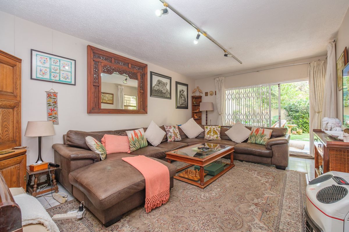 3-Bedroom Garden Apartment to Rent | Sandhurst Gardens | Sandton Central - Photo 2