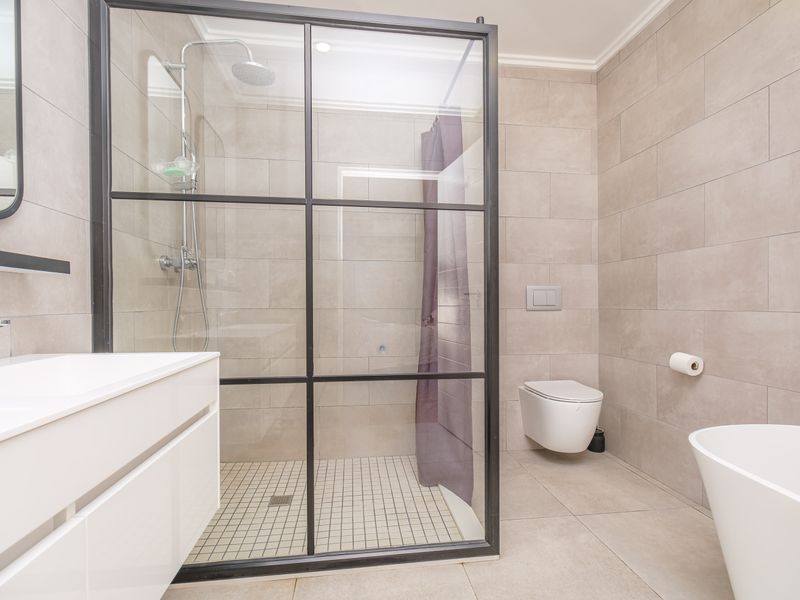 Sophisticated 2-Bedroom Duplex Townhouse for Sale | The Terrace, Craighall | R2,500,000 - Photo 6